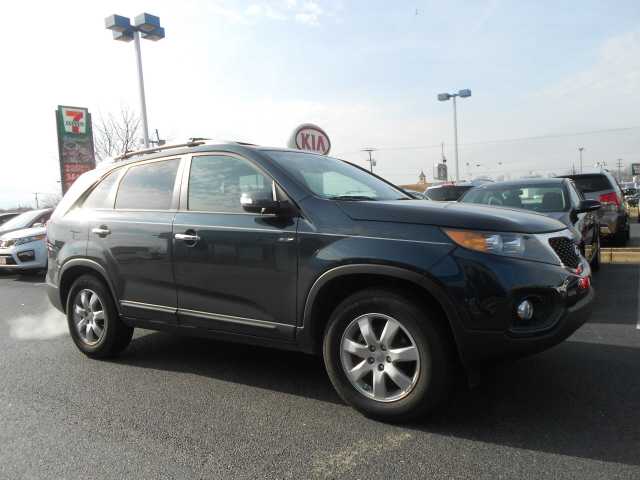 Kia Sorento GL Front-wheel Drive Unspecified