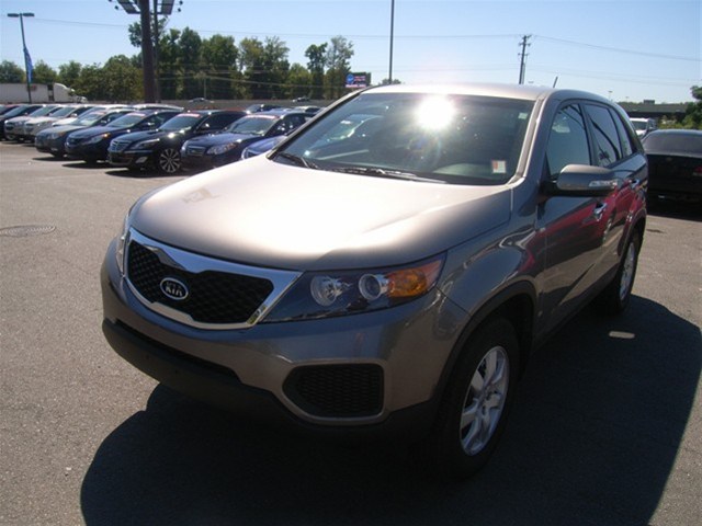 Kia Sorento GL Front-wheel Drive Unspecified