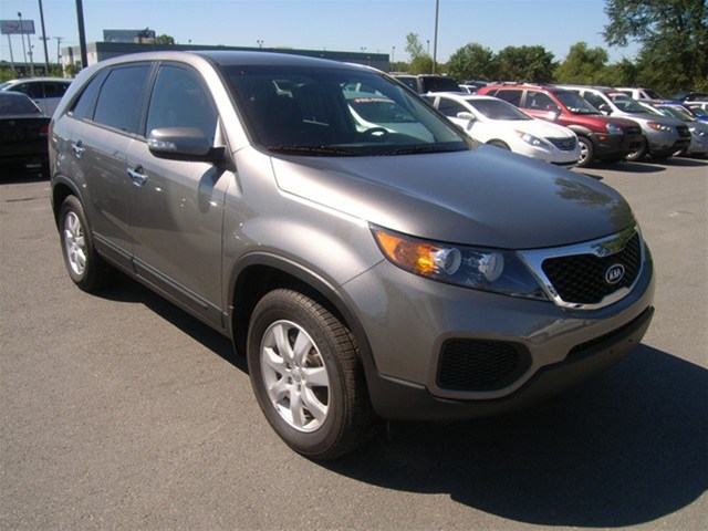 Kia Sorento 2012 photo 2