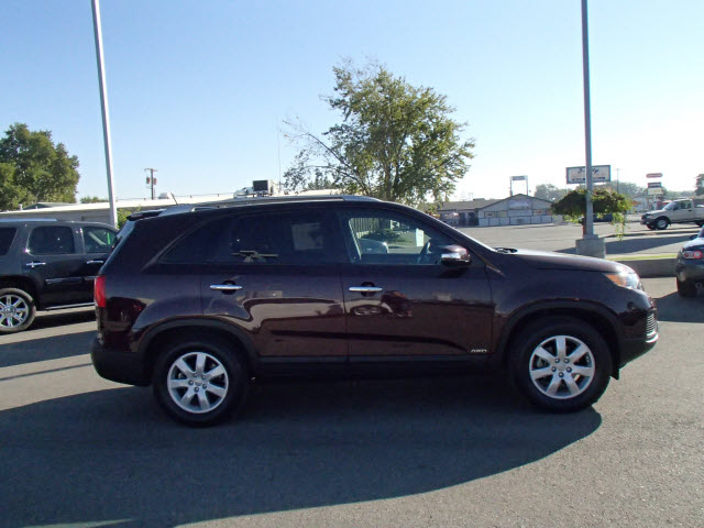 Kia Sorento 2012 photo 4