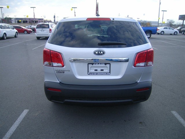 Kia Sorento 2012 photo 5