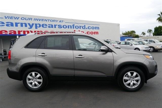 Kia Sorento 2012 photo 3