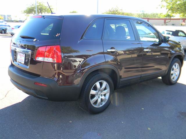 Kia Sorento 2012 photo 3