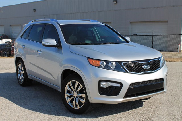 Kia Sorento 2012 photo 2