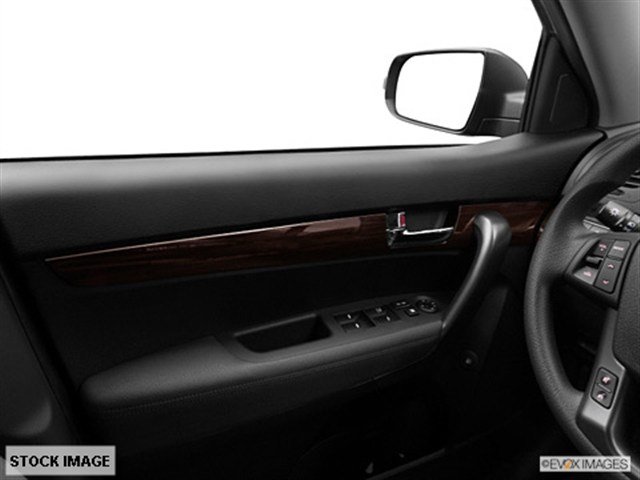 Kia Sorento 2012 photo 4