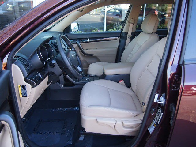 Kia Sorento 2012 photo 5