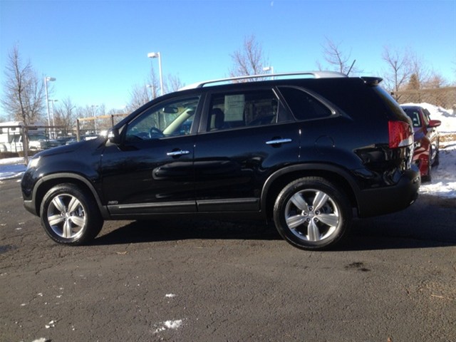 Kia Sorento 2012 photo 1