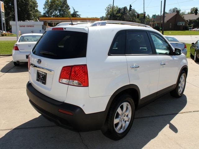 Kia Sorento 2012 photo 2