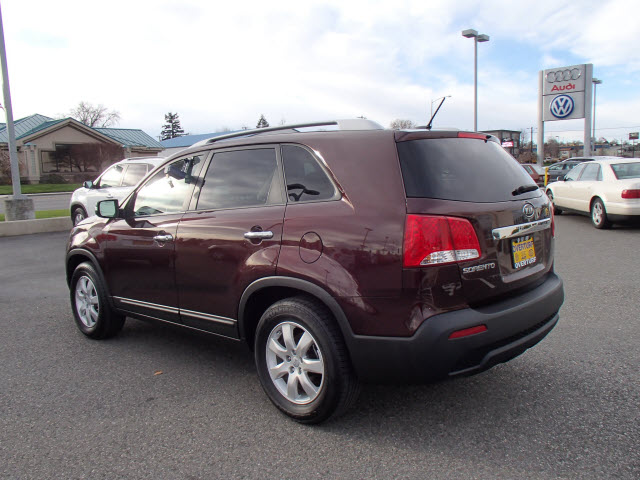 Kia Sorento 2012 photo 3