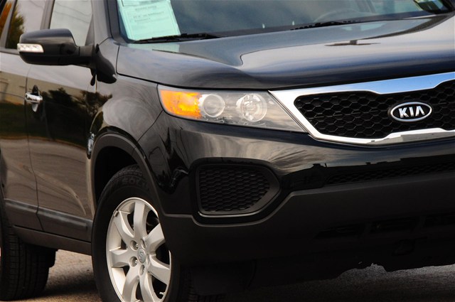 Kia Sorento 2012 photo 3