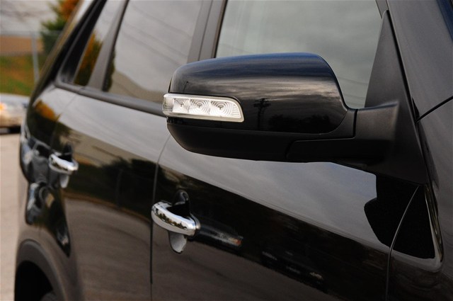 Kia Sorento 2012 photo 4