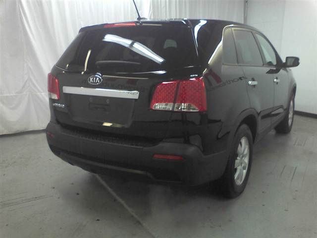 Kia Sorento 2012 photo 2