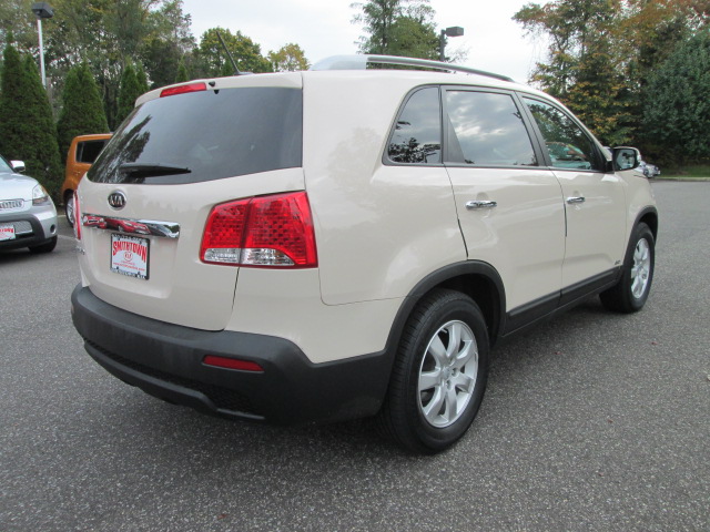 Kia Sorento 2012 photo 3