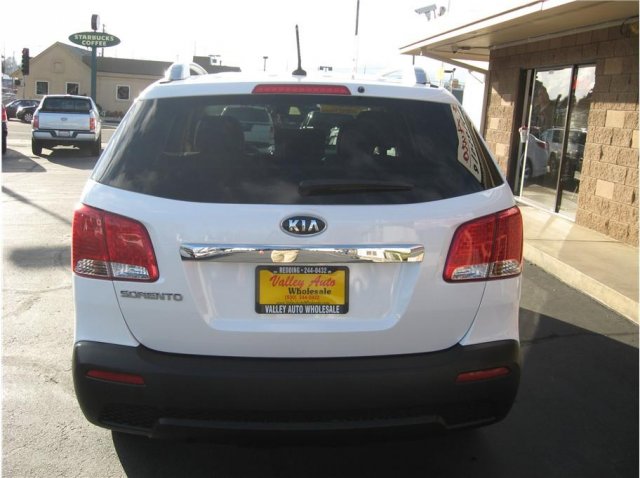 Kia Sorento 2012 photo 3