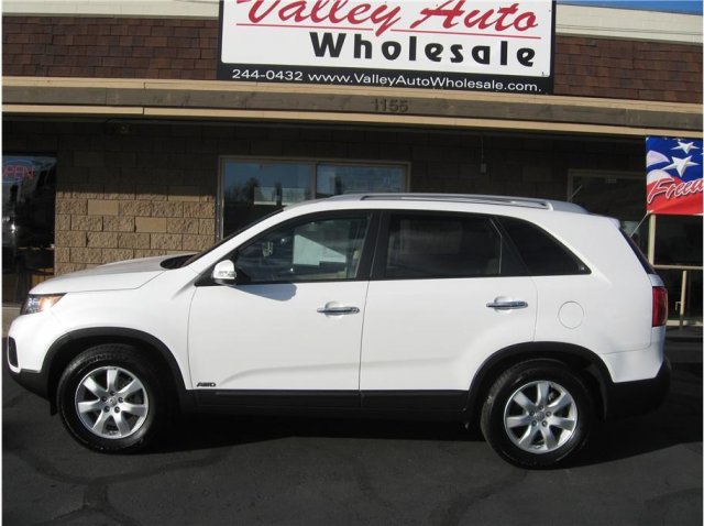 Kia Sorento 2012 photo 2