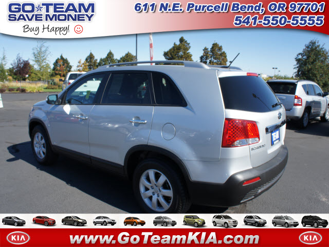 Kia Sorento 2012 photo 3