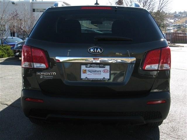 Kia Sorento 2012 photo 3