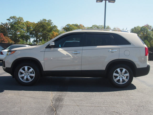 Kia Sorento 2012 photo 1