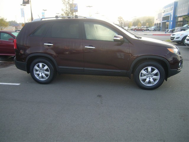 Kia Sorento 2012 photo 3