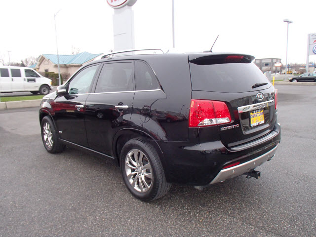 Kia Sorento 2012 photo 3
