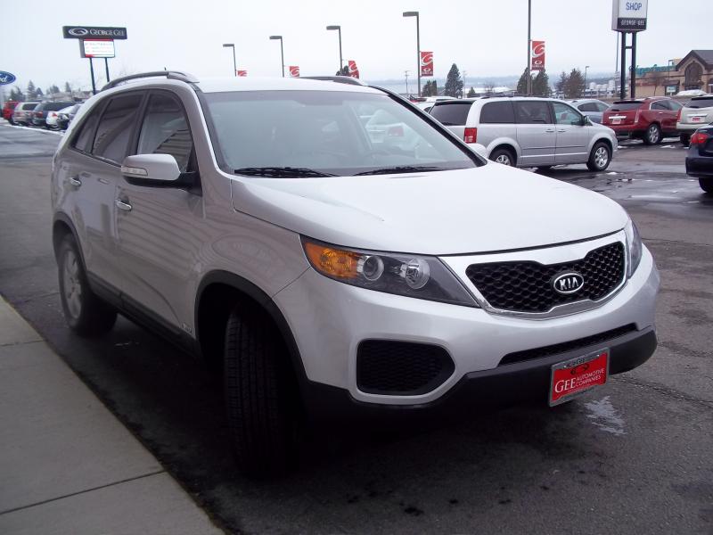 Kia Sorento 2012 photo 2