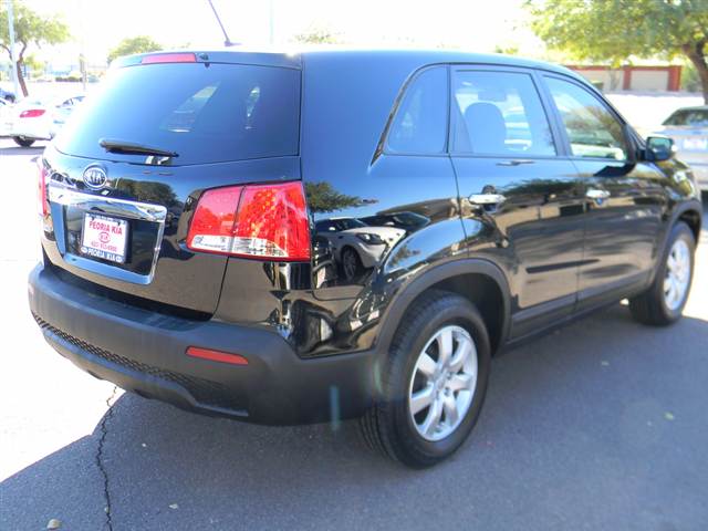 Kia Sorento 2012 photo 3