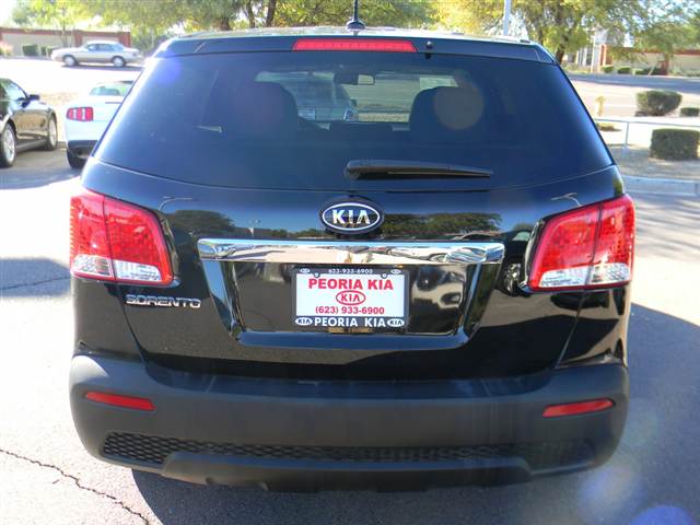 Kia Sorento 2012 photo 4