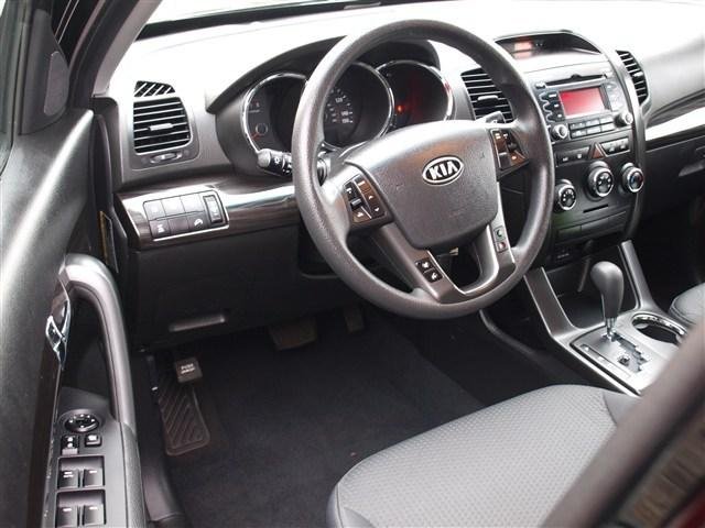 Kia Sorento 2012 photo 5