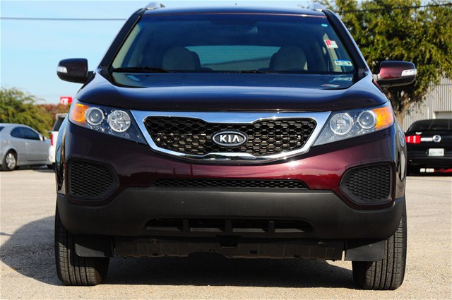 Kia Sorento 2012 photo 1