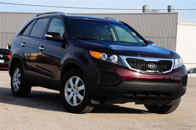 Kia Sorento 2012 photo 2