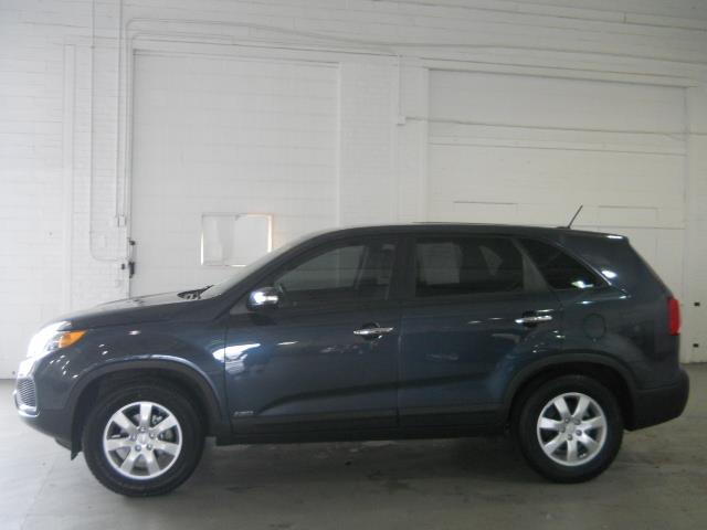 Kia Sorento Elk Conversion Van SUV