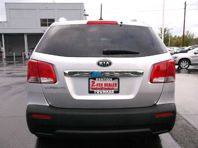 Kia Sorento 2012 photo 1