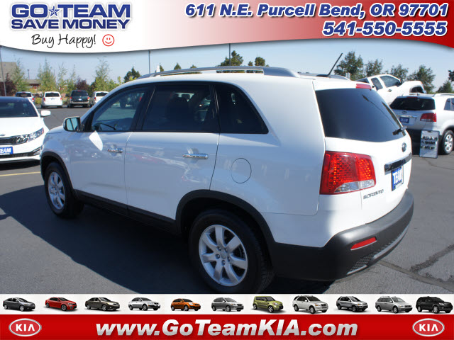 Kia Sorento 2012 photo 3