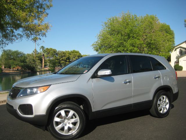 Kia Sorento 2012 photo 4