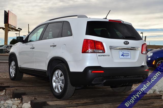 Kia Sorento 2012 photo 3
