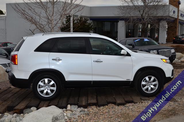 Kia Sorento 2012 photo 5
