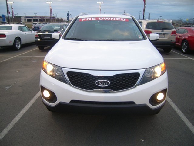 Kia Sorento 2012 photo 1