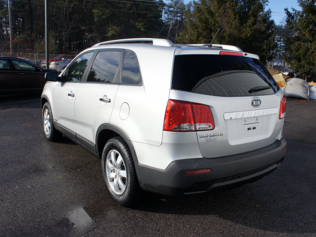 Kia Sorento 2012 photo 5