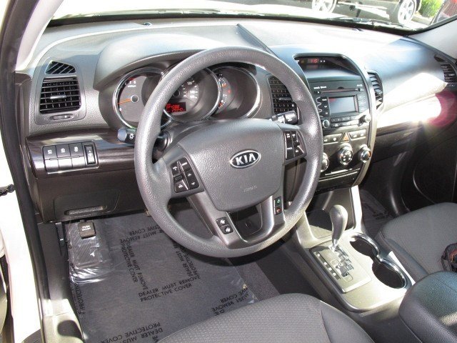 Kia Sorento 2012 photo 5