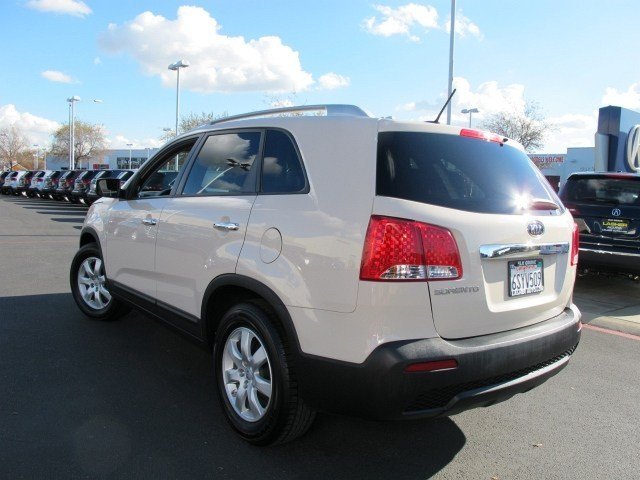 Kia Sorento 2012 photo 3