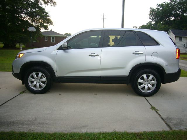 Kia Sorento 2012 photo 1