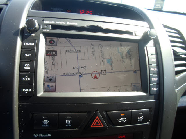 Kia Sorento 2012 photo 1