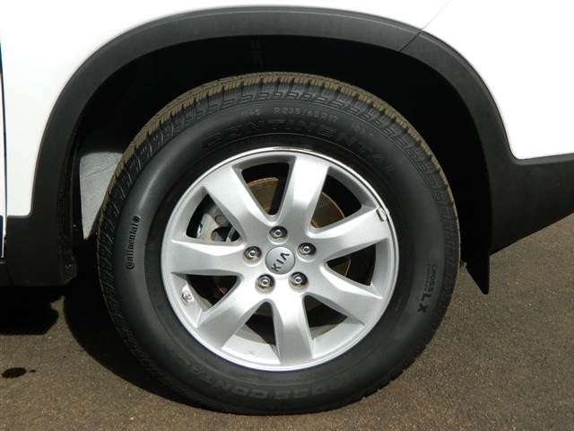 Kia Sorento 2012 photo 3