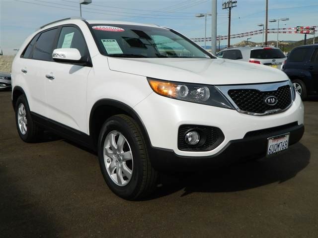 Kia Sorento 2012 photo 2