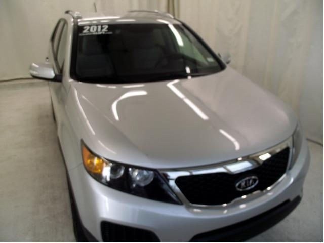 Kia Sorento 2012 photo 1