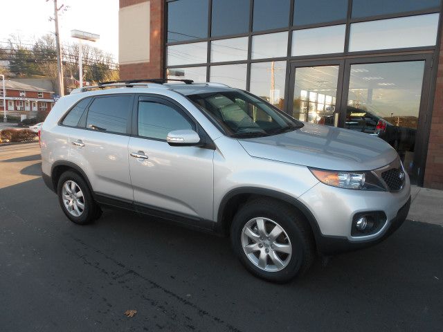 Kia Sorento GL Front-wheel Drive Unspecified