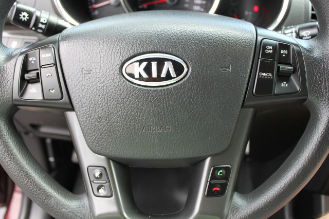 Kia Sorento 2012 photo 1