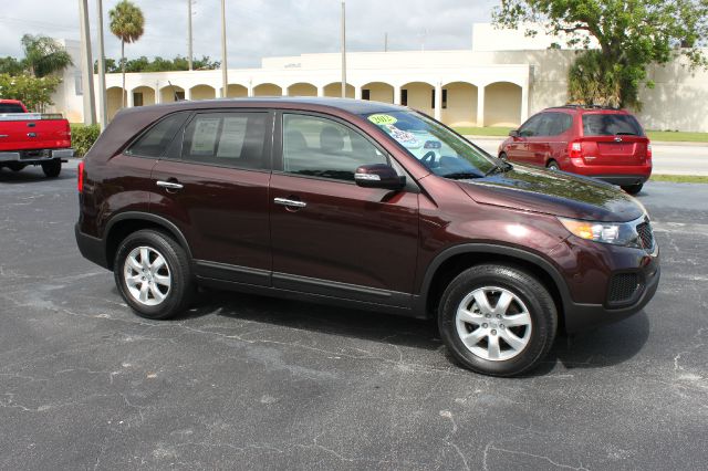 Kia Sorento 2012 photo 13