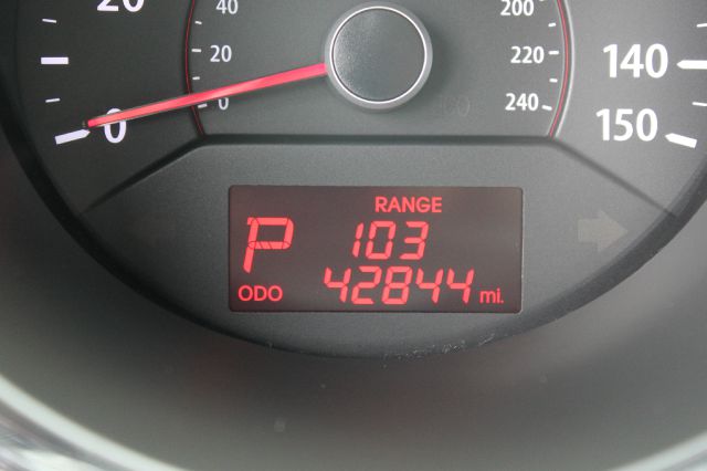 Kia Sorento 2012 photo 3