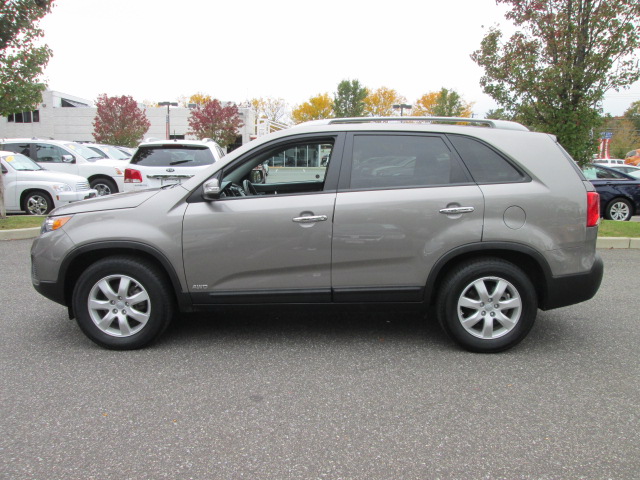 Kia Sorento 2012 photo 1